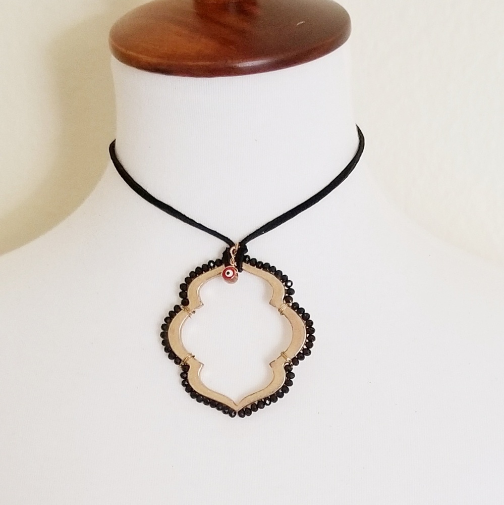 Lucky eye quatrefoil adjustable long necklace - Picture 3 of 3